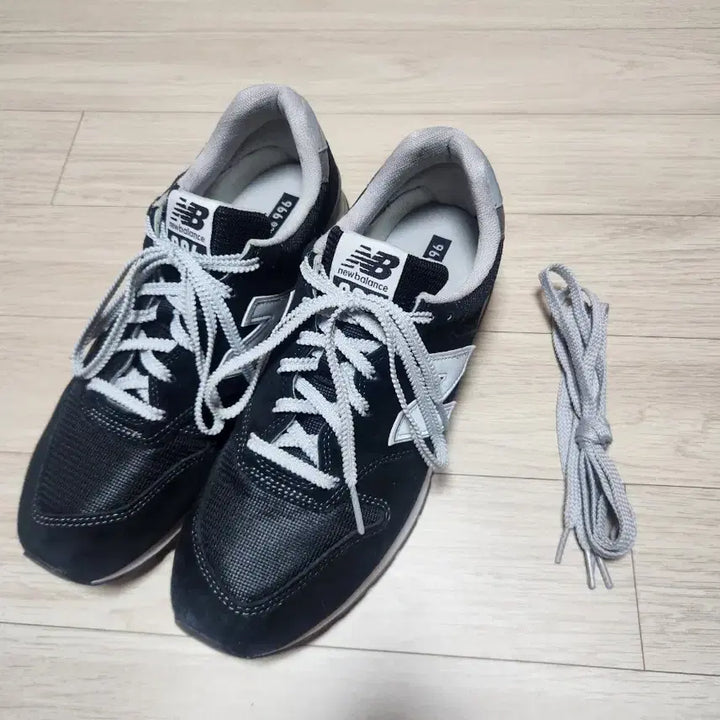 [BUNJANG] New Balance 996 Black Sneakers CM996BP / [뉴발란스] 996 블랙 스니커즈 CM996BP 285
