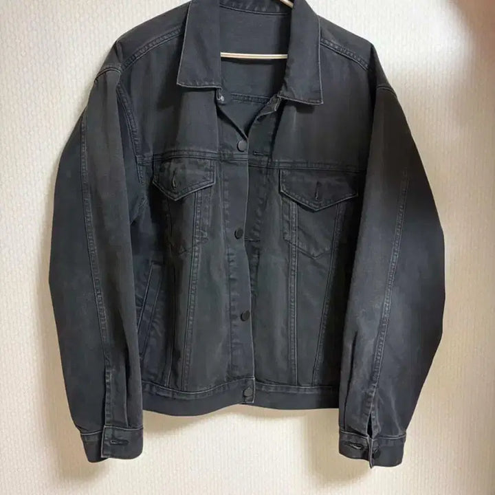 [BUNJANG] Black Denim Jacket L Size / 상태 최상 / 흑청 자켓 / 데일리 / 깔끔