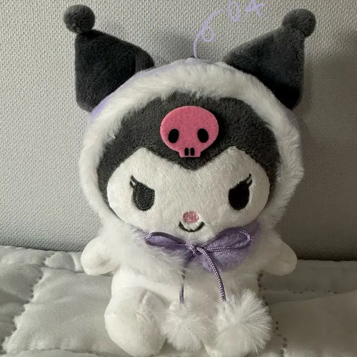 [BUNJANG] Sanrio Kuromi Color Cloak Doll Keychain / 새상품) 산리오 쿠로미 컬러망토 인형 키링