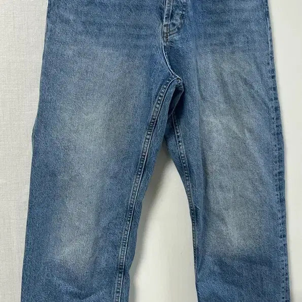 [BUNJANG] Zara Regular Fit Light Wash Denim Jeans / 자라 / 레귤러핏 연청 데님 / 27-28