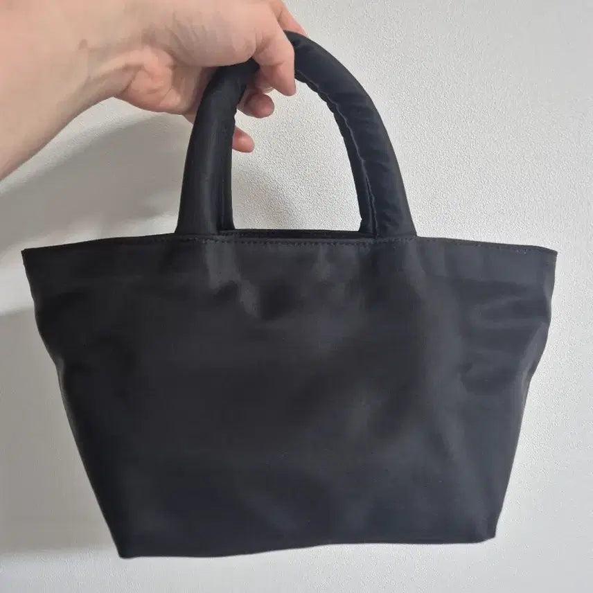 [BUNJANG] Bonggeut Soft Tote Bag / 봉긋 소프트토트백 팝니다