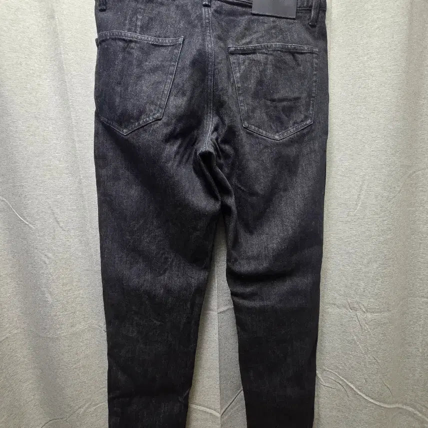[BUNJANG] Massimo Dutti Tapered Fit Black Washed Jeans EU40 / 마시모두띠 테이퍼드핏 블랙 워싱 진 EU40 사이즈