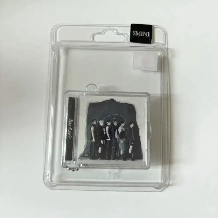 [BUNJANG] NCT-WISH Odd to Love Big Mini Anteros Sion Standee (Unsealed) / [개봉] 엔시티위시 오드투러브 빅스미니 안테로스 시온 증사 양도