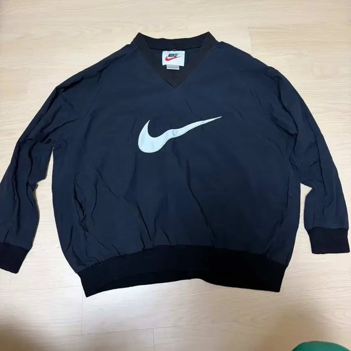 [BUNJANG] Nike Big Swoosh Windbreaker Sweatshirt / 나이키 빅로고 바람막이 맨투맨 / 데일리 / 깔끔