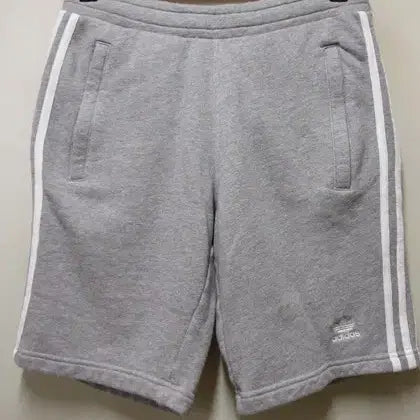 [BUNJANG] Adidas Three-Stripes Sweatshirt Shorts / 아디다스 삼선 맨투맨 반바지 택S 76 허리30