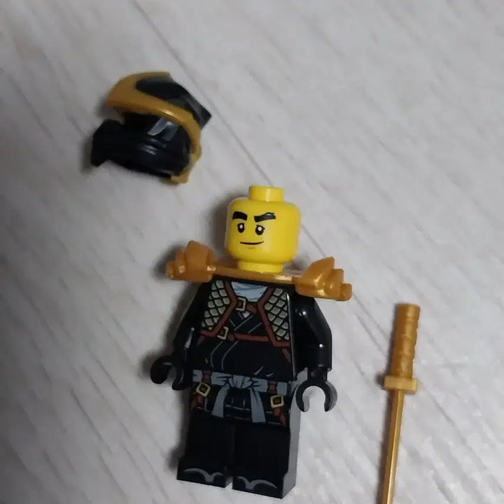 [BUNJANG] LEGO Ninjago Cole ZX Figure with Two Faces and Weapons / 레고 닌자고 콜ZX 피규어 투페이스 무기포함