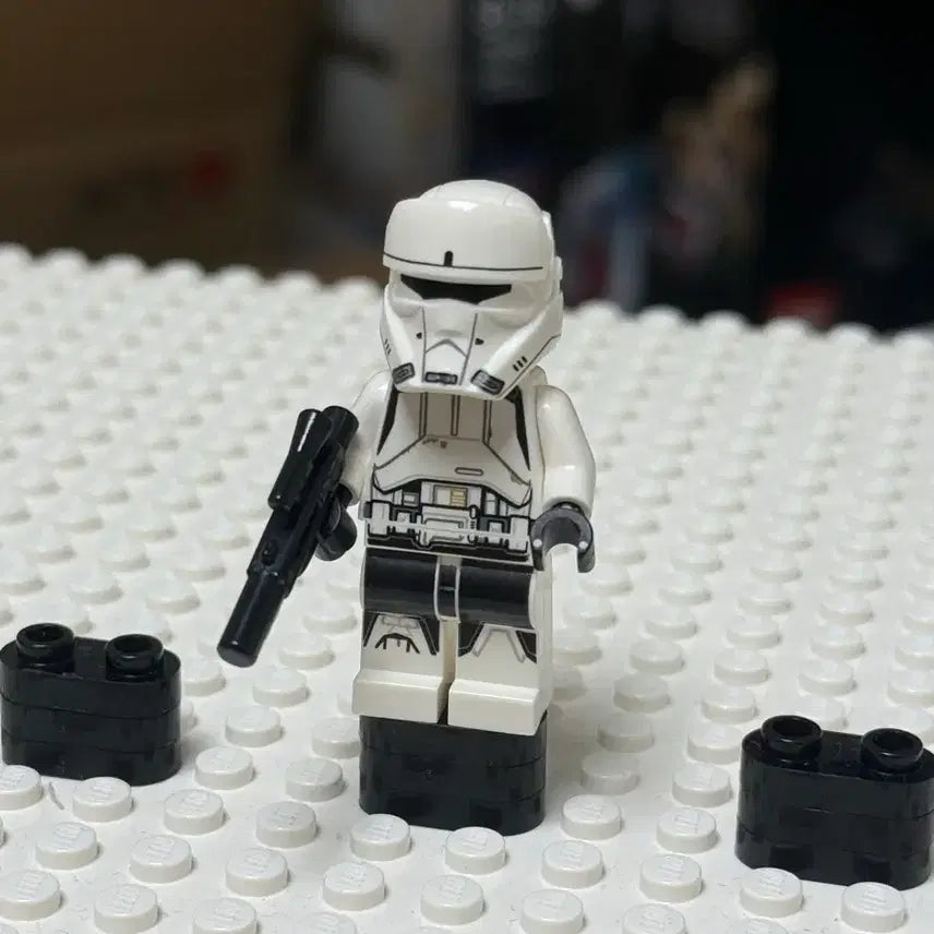 [BUNJANG] LEGO Star Wars 75152 Imperial Hovertank Pilot Minifigure / 레고 스타워즈 75152 임페리얼 호버탱크 파일럿 미니 피규어 (무기 포