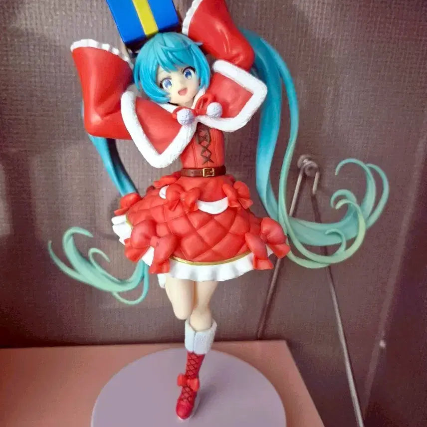 [BUNJANG] Hatsune Miku Christmas 2024 Luminasta Figure / 하츠네 미쿠 크리스마스 2024 루미나스타 피규어