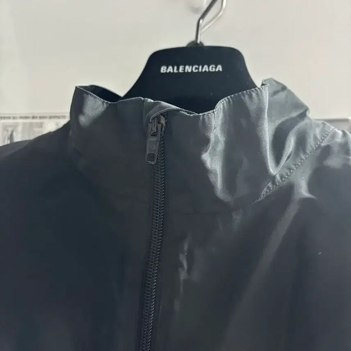 [BUNJANG] Balenciaga Minimal Track Jacket - Size M / 발렌시아가 미니멀 트랙자켓 M사이즈