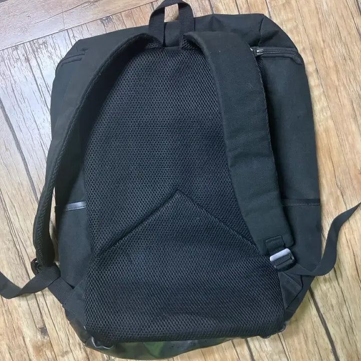 [BUNJANG] Supreme Black Backpack Bag / 슈프림 블랙 백팩 가방