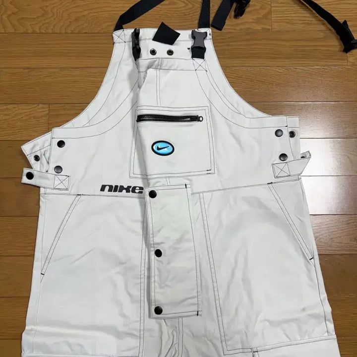 [BUNJANG] Nike Swoosh Overalls Jumpsuit L / 나이키 스우시 오버롤 멜빵 점프슈트 L