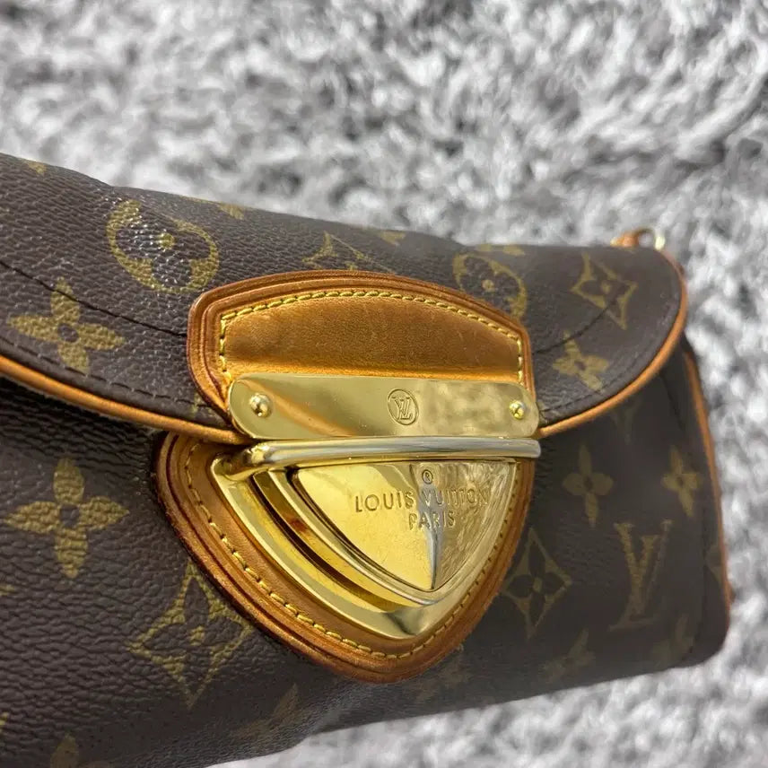 [BUNJANG] Louis Vuitton Beverly Clutch Shoulder Bag / 루이비통 비버리 클러치 숄더백
