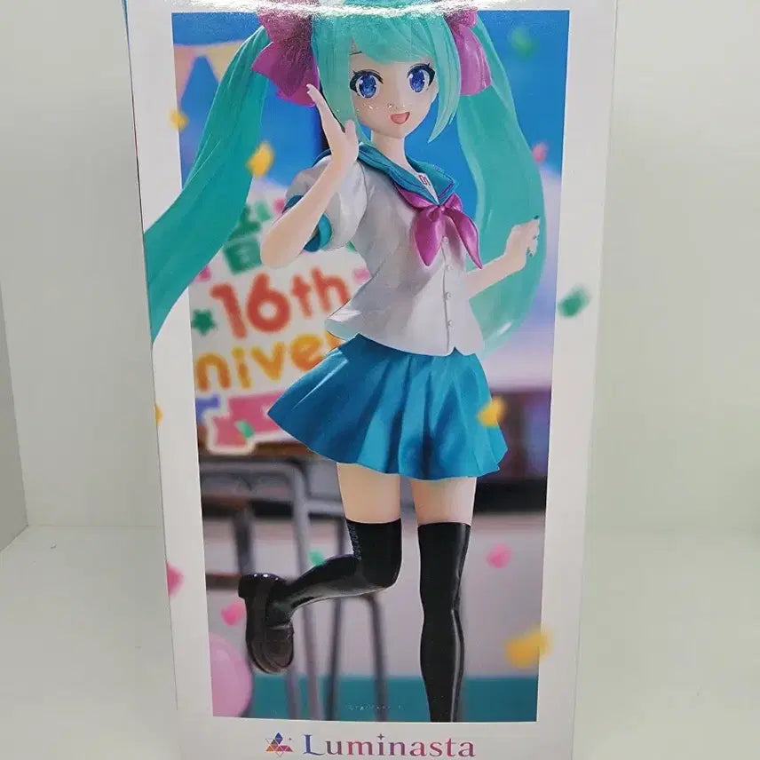 [BUNJANG] Sega Hatsune Miku 16th Anniversary Luminastar Figure (Unsealed) / 단순 개봉) 세가 하츠네 미쿠 16주년 루미나스타 피규어