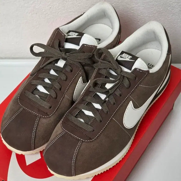 [BUNJANG] Nike Cortez Korean Language Day Edition Baroque Brown / [290] 나이키 한글날 코르테즈