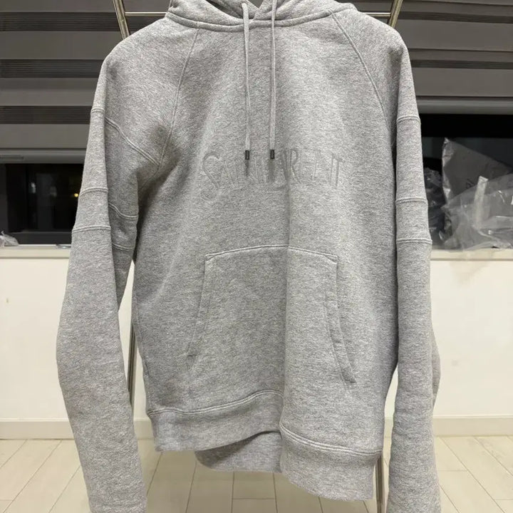 [BUNJANG] Saint Laurent Logo Embroidered Hoodie Grey M / 생로랑 로고 자수 후드 그레이 m 택보유중