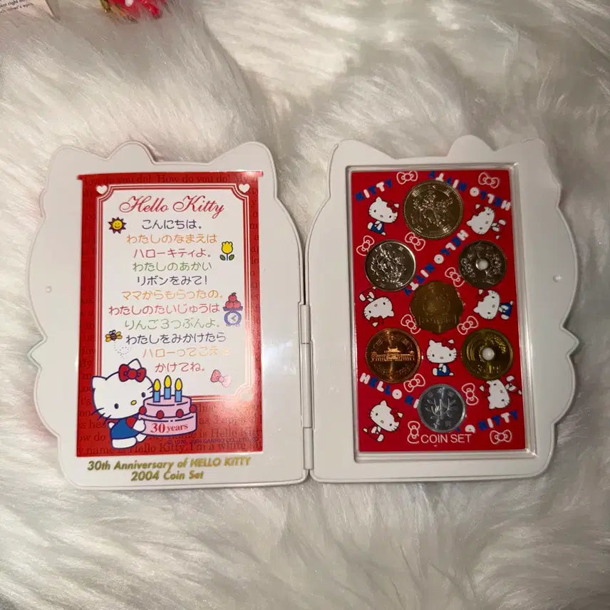 [BUNJANG] Hello Kitty 30th Anniversary Commemorative Coin Case / 헬로키티 30주년 기념 주화 판매