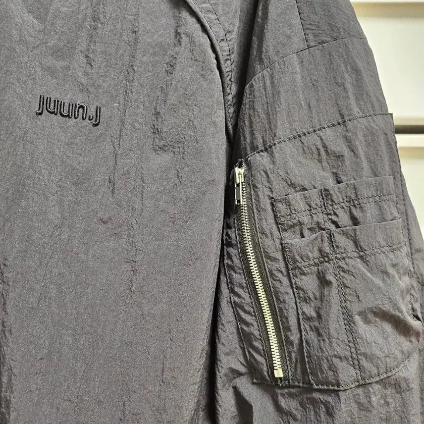 [BUNJANG] JUUN.J Black MA-1 Nylon Pullover Windbreaker / juunj 블랙 MA-1 나일론 풀오버 바람막이S(실사107)