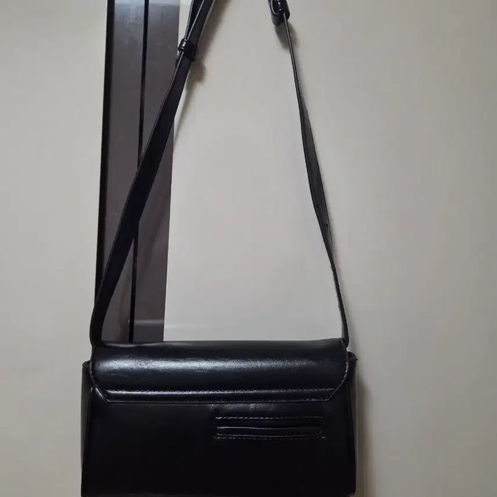[BUNJANG] Black Mini Shoulder Bag / 블랙 미니 크로스백