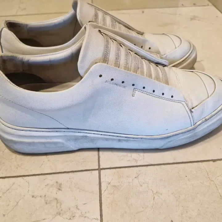[BUNJANG] Solid Homme White Sneakers (Size 43) / 솔리드옴므 화이트 스니커즈 43