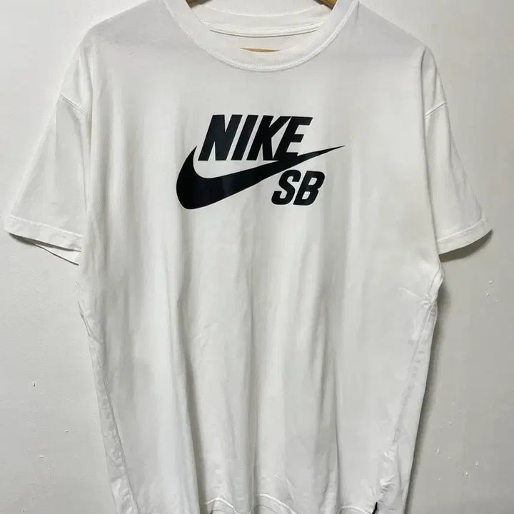 [BUNJANG] Nike Big Swoosh Loose Fit T-Shirt / 105-110 나이키 빅스우시 빅로고 루즈핏 반팔티 정품