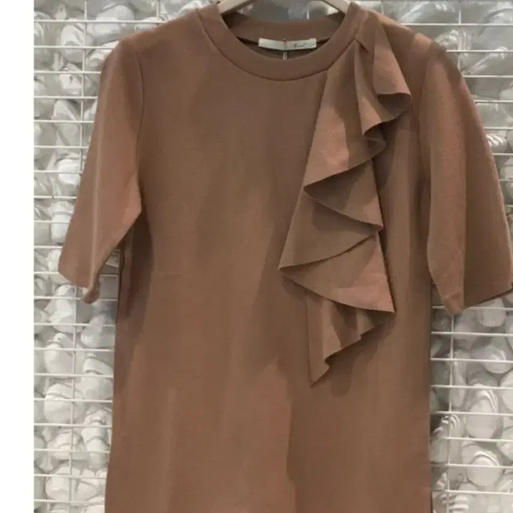 [BUNJANG] G-cut Frill Short Sleeve T-shirt / 지컷 프릴 티셔츠 듀엘지컷보브에고이스트오즈세컨