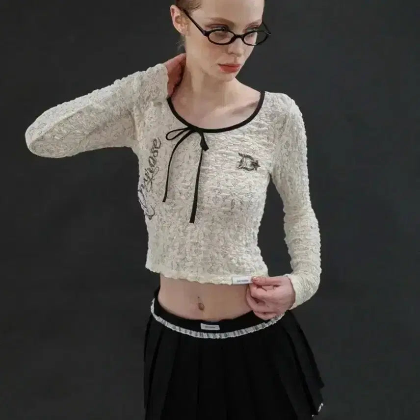 [BUNJANG] Dry Rose Lettering Top / 드라이로즈 레터링탑 버터