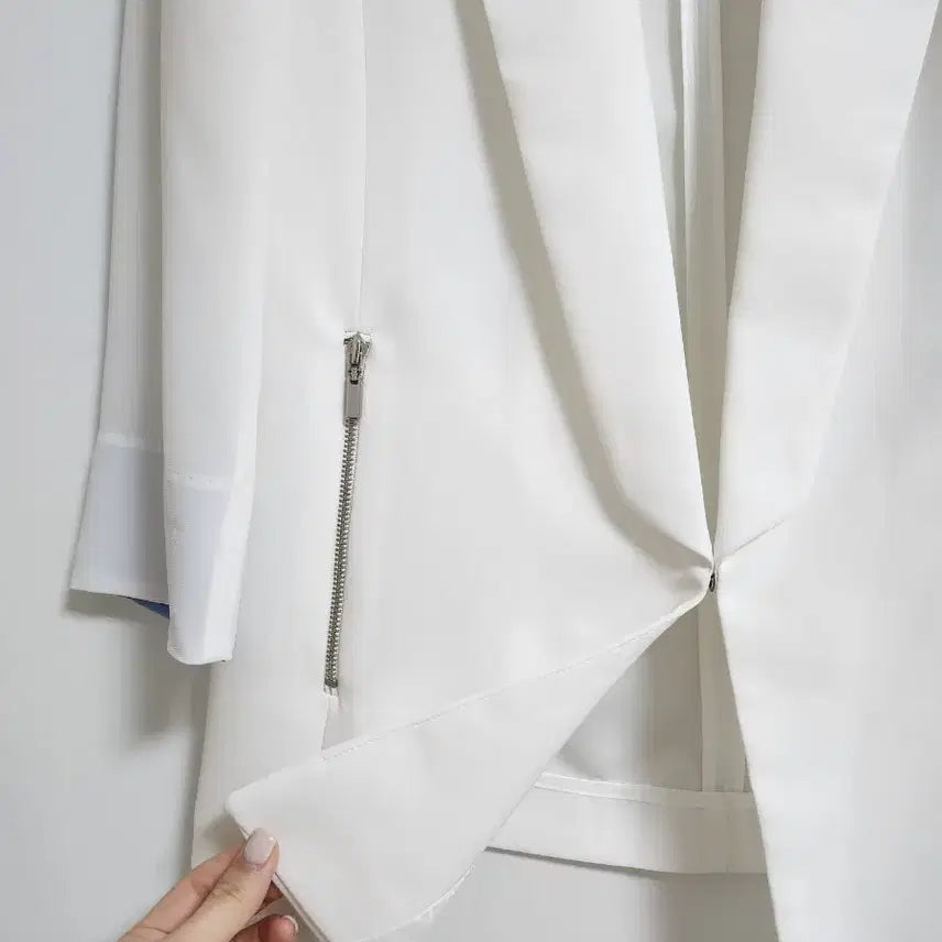[BUNJANG] SUBI White Open Jacket / SUBI화이트 오픈 자켓 85 거의새것