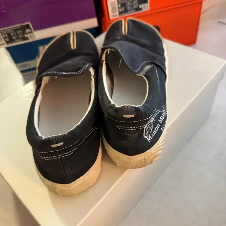 [BUNJANG] Maison Margiela Tabi Slip-On Shoes / 마르지엘라 타비 슬립온