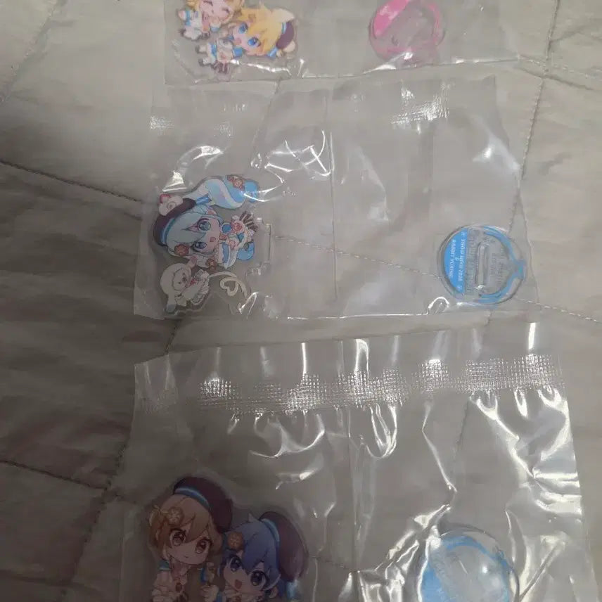 [BUNJANG] Vocaloid Acrylic Standee Bundle / 보컬로이드 아크릴 굿즈 가챠팝니다 일괄