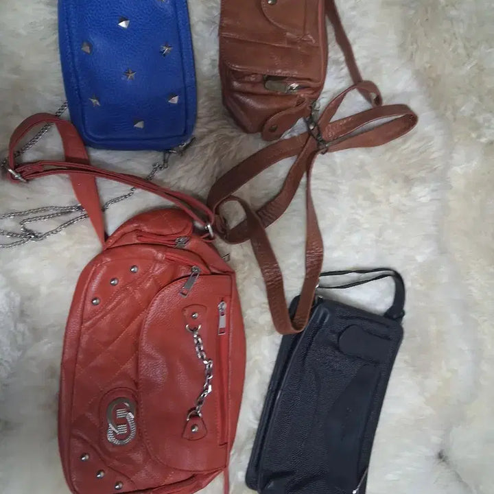 [BUNJANG] Mini Crossbody Bag Collection (Blue, Brown, Red, Black) / 미니 크로스백 가방 모음 (블루/브라운/레드/블랙) 개당 4천 4개 1만