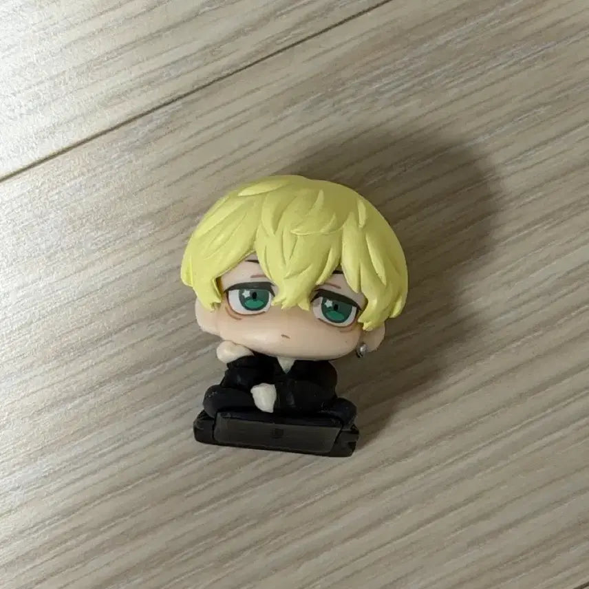 [BUNJANG] Tokyo Revengers Chifuyu Onemutan Figure / 도쿄리벤저스 치후유 오네무탄