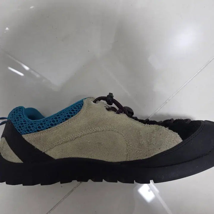 [BUNJANG] Kin Jasper Rock 280mm Sneakers / 킨 재스퍼 락 280mm