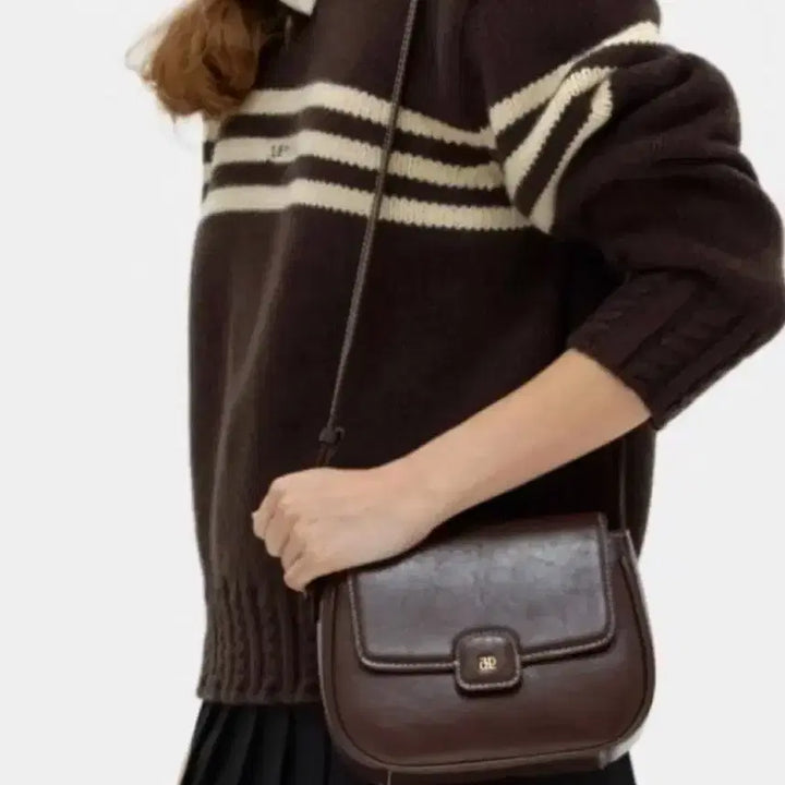 [BUNJANG] Depound Pebble Bag Brown / 드파운드 페블백 브라운