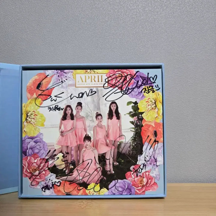 [BUNJANG] APRIL Spring Signed Album / 에이프릴 Spring 싸인 앨범