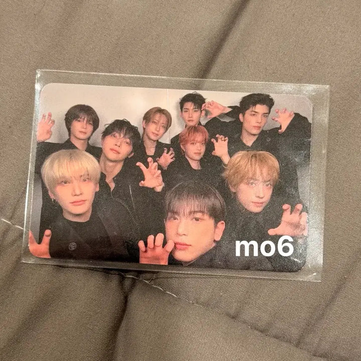 [BUNJANG] ENHYPEN Werewolf Boyz Agit Group Photocard / 앤팀 늑대인간 아지트 단체 포카