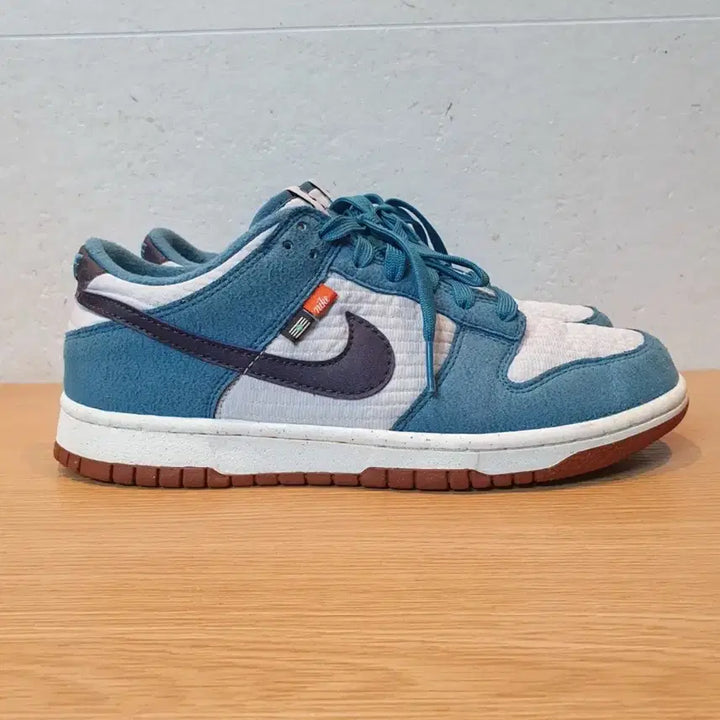 [BUNJANG] Nike Dunk Low SE Next Nature Lift Blue (245mm) / 나이키 덩크 로우 SE 넥스트네이처 리프트 블루 245mm 신품급