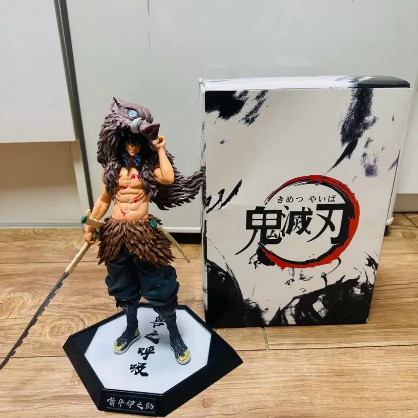 [BUNJANG] Demon Slayer Inosuke Resin Figure / 귀칼 이노스케 레진 피규어 팝니다