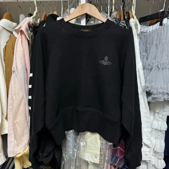 [BUNJANG] Vivienne Westwood Sweatshirt Black 38 / 비비안웨스트우드 맨투맨 블랙 38