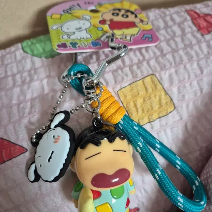 [BUNJANG] Crayon Shin-chan Crayon Shin-chan Figure Keyring with Whitey / 짱구 피규어 키링