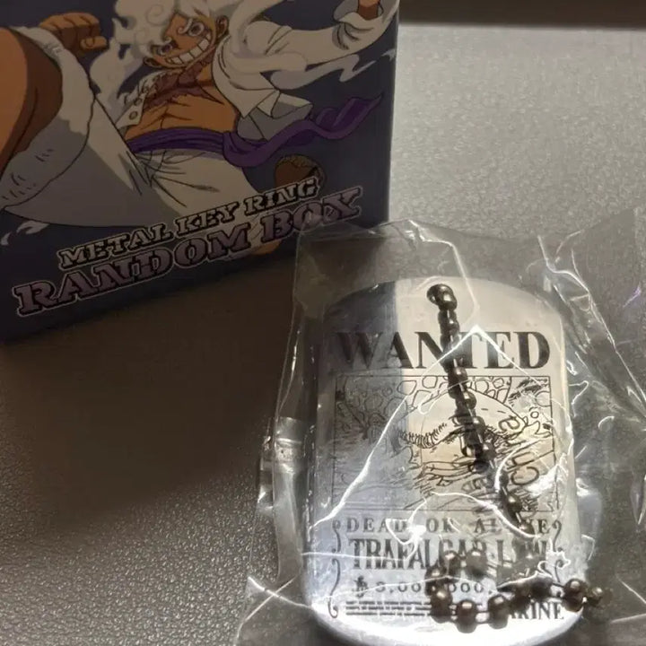 [BUNJANG] One Piece Law Metal Keyring / 원피스 메탈키링 로우