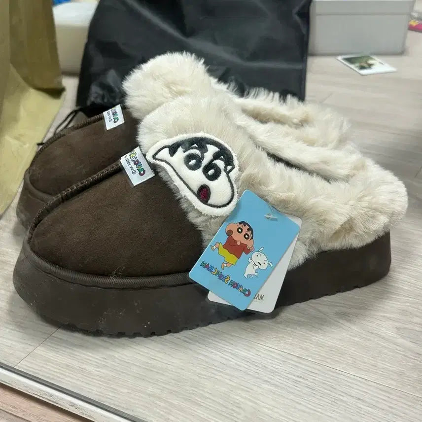 [BUNJANG] Crayon Shin-chan 270mm Shoes / 짱구 신발 판매합니다