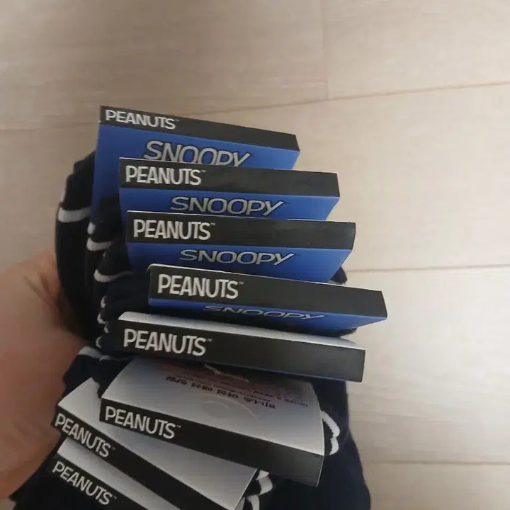 [BUNJANG] Snoopy Character Navy Ankle Socks (8 Pairs) / 스누피 캐릭터 양말 네이비 새상품