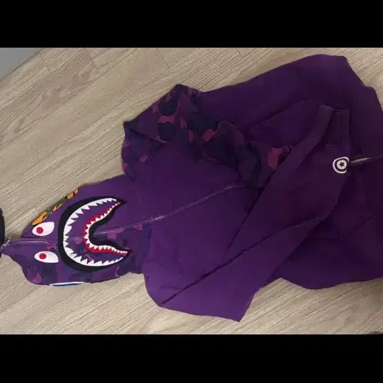 [BUNJANG] BAPE Purple Camo Shark Full Zip Hoodie / 베이프 퍼플 샤크후드집업