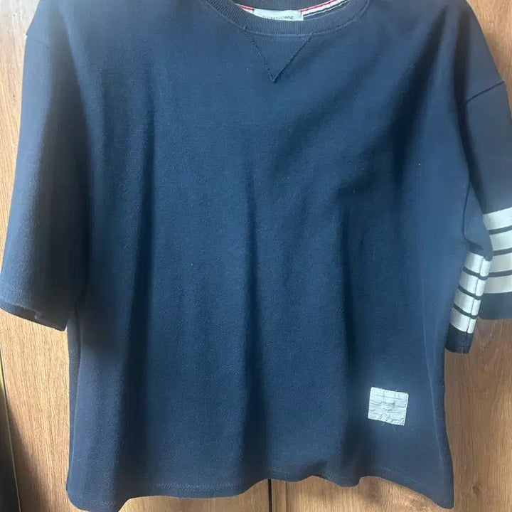 [BUNJANG] Thom Browne Navy Stripe Short Sleeve T-Shirt / 톰브라운 반팔티
