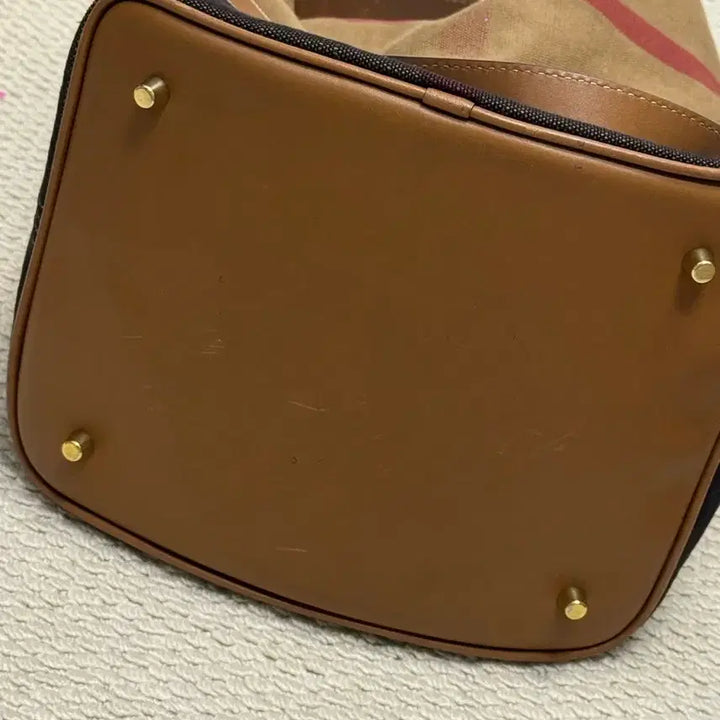 [BUNJANG] Burberry Ashby Hobo Shoulder Bag / 버버리 애쉬비 숄더백