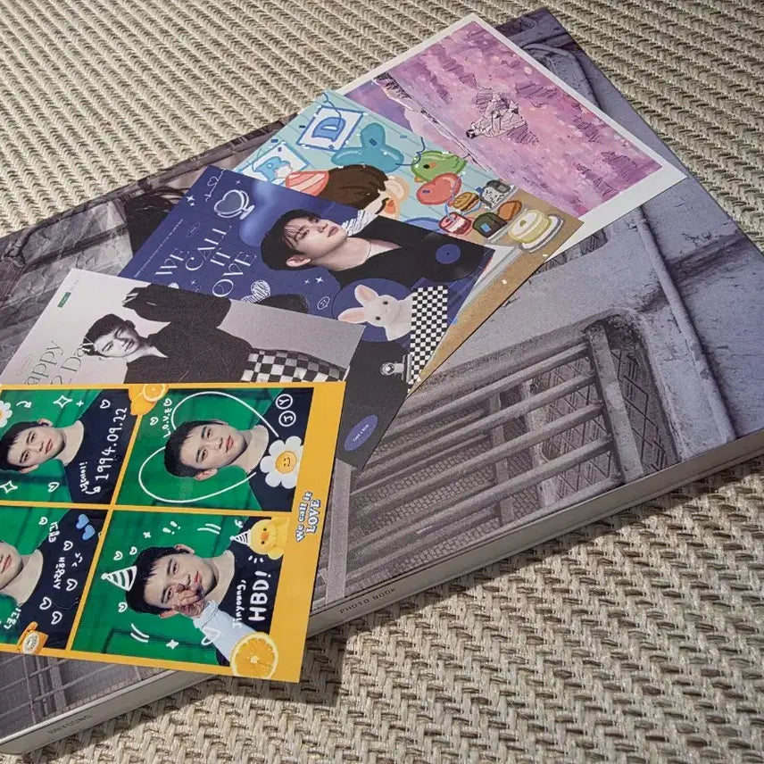 [BUNJANG] Jinyoung (GOT7) HEAR, HERE Photobook (Photocard, CD Included) / 진영 JINYOUNG HEAR, HERE 포토북(포카, CD 포함)