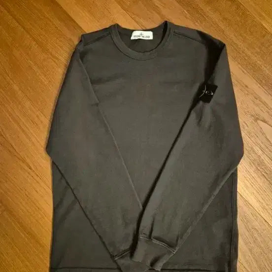 [BUNJANG] Stone Island 21ss Charcoal Long Sleeve Sweatshirt M / 스톤아일랜드 21ss 롱슬리브 맨투맨 차콜색 백화점정품 M