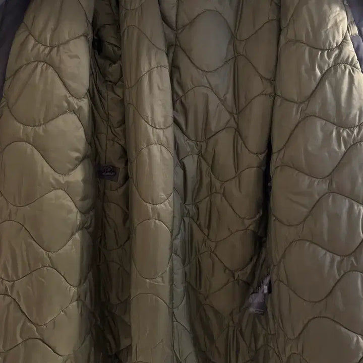 [BUNJANG] Uniqlo x Engineered Garments Puff Tech Hooded Coat M / 유니클로 x 엔지니어드가먼츠 퍼프테크 후드코트 M