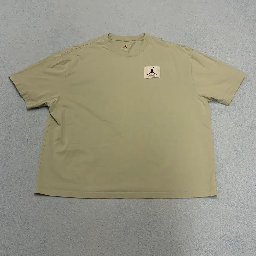 [BUNJANG] Nike Air Jordan Green Logo T-Shirt / 110) 나이키 조던 그린 로고 반팔티셔츠