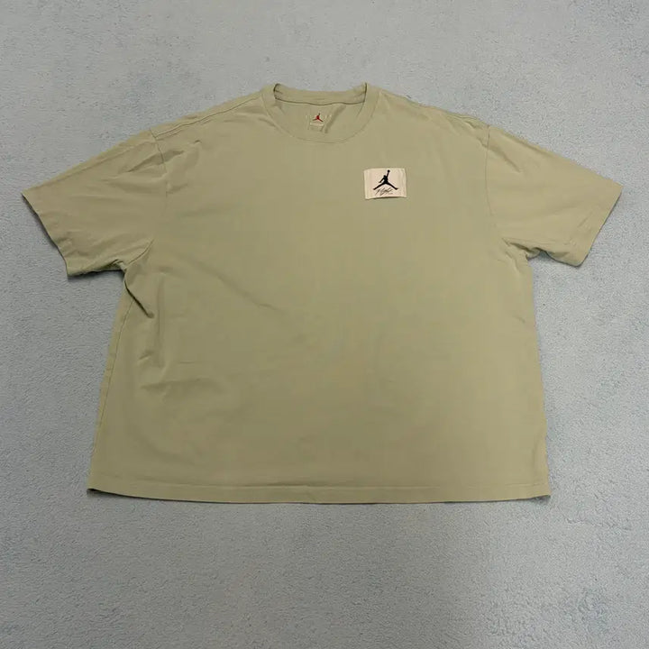 [BUNJANG] Nike Air Jordan Green Logo T-Shirt / 110) 나이키 조던 그린 로고 반팔티셔츠